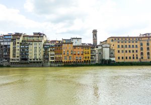 Alyssa Campanella The A List blog Florence Italy Arno River
