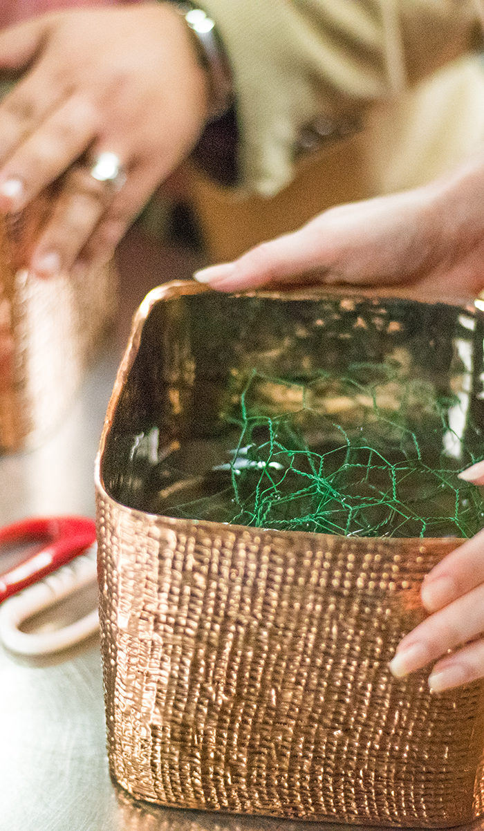 Miss USA 2011 Alyssa Campanella of The A List blog learns to make a spring floral arrangement with Square Root Designs