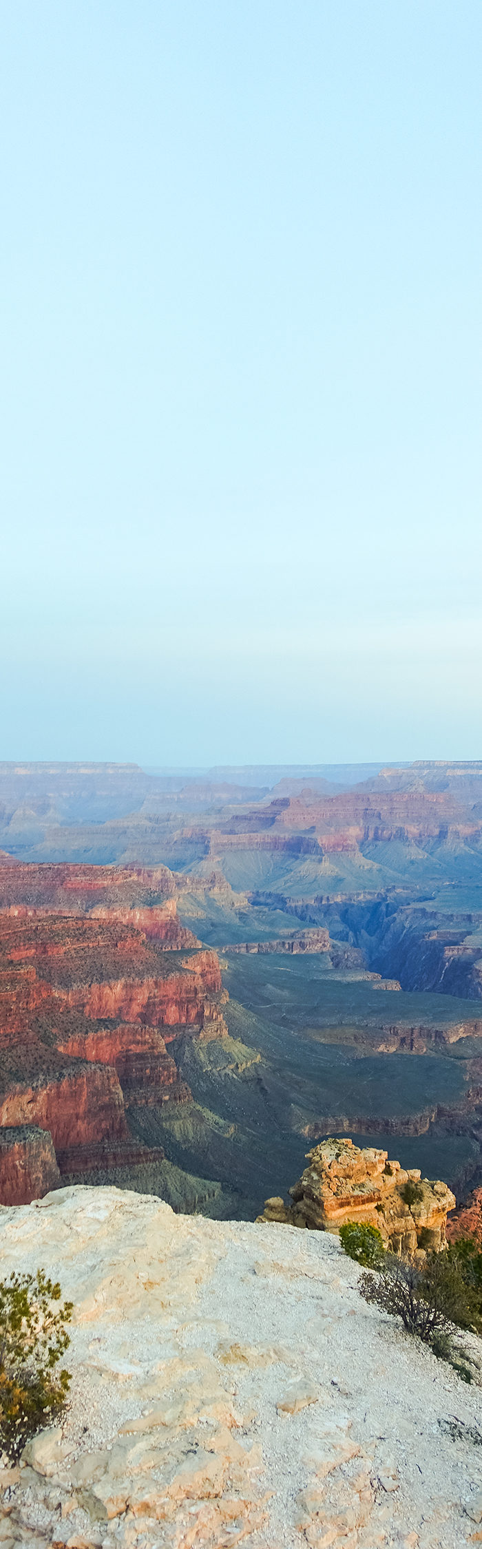 Alyssa Campanella of The A List blog shares her 3 travel tips