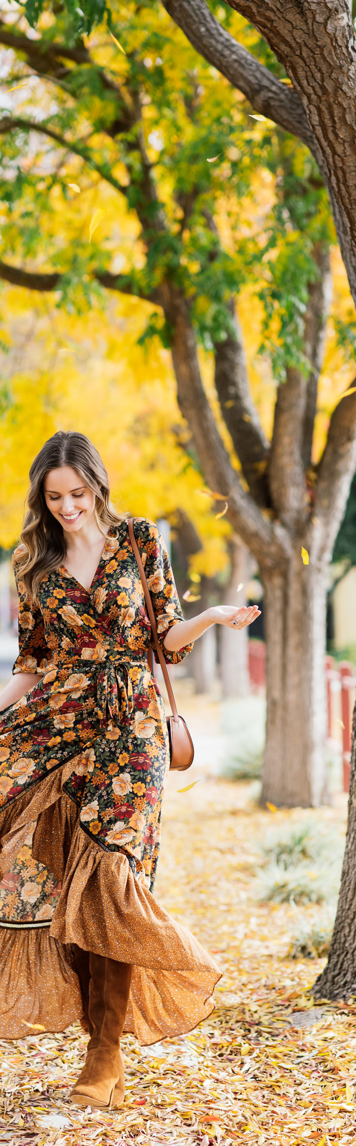 Alyssa Campanella of The A List blog wearing Cuyana mini saddle bag sharing favorite investment gifts