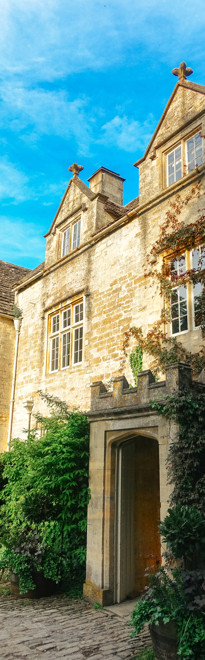 Alyssa Campanella of The A List visits Barnsley House in the Cotswolds