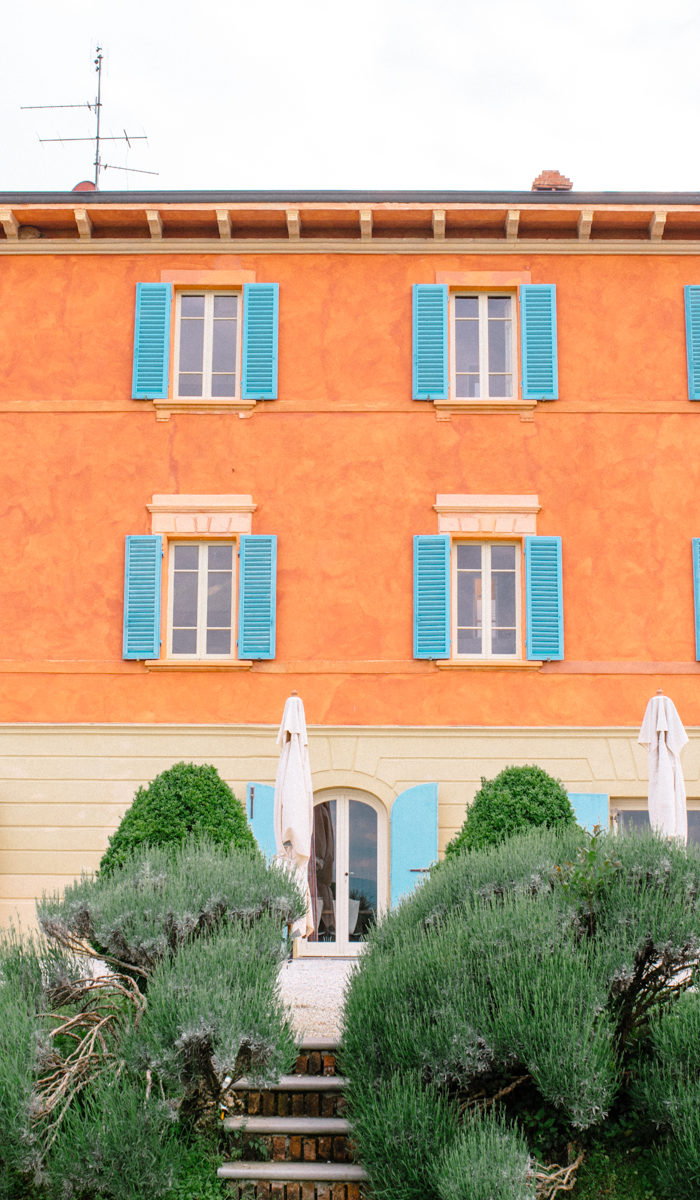 Alyssa Campanella of The A List visits Fontelunga villa in Tuscany, Italy