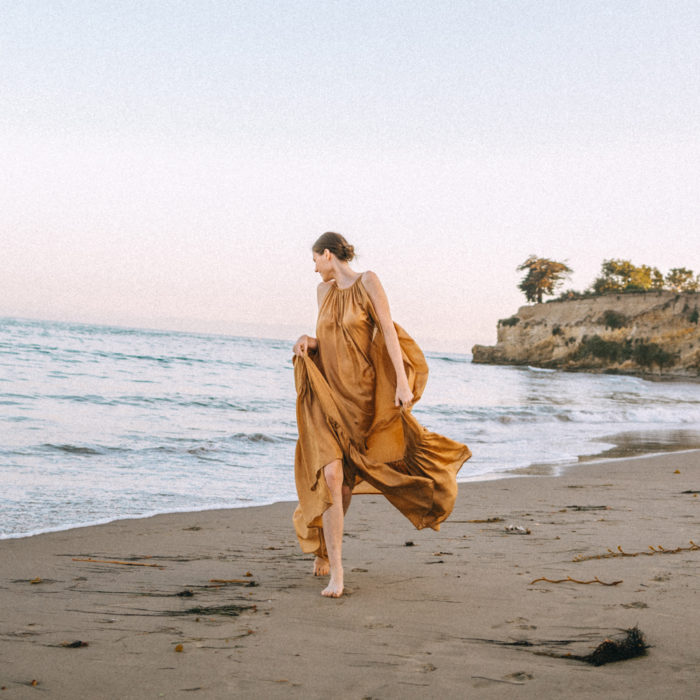 Alyssa Campanella of The A List blog shares her perfect beach vacation dresses from Cayman Islands wearing Kalita Brigitte dress