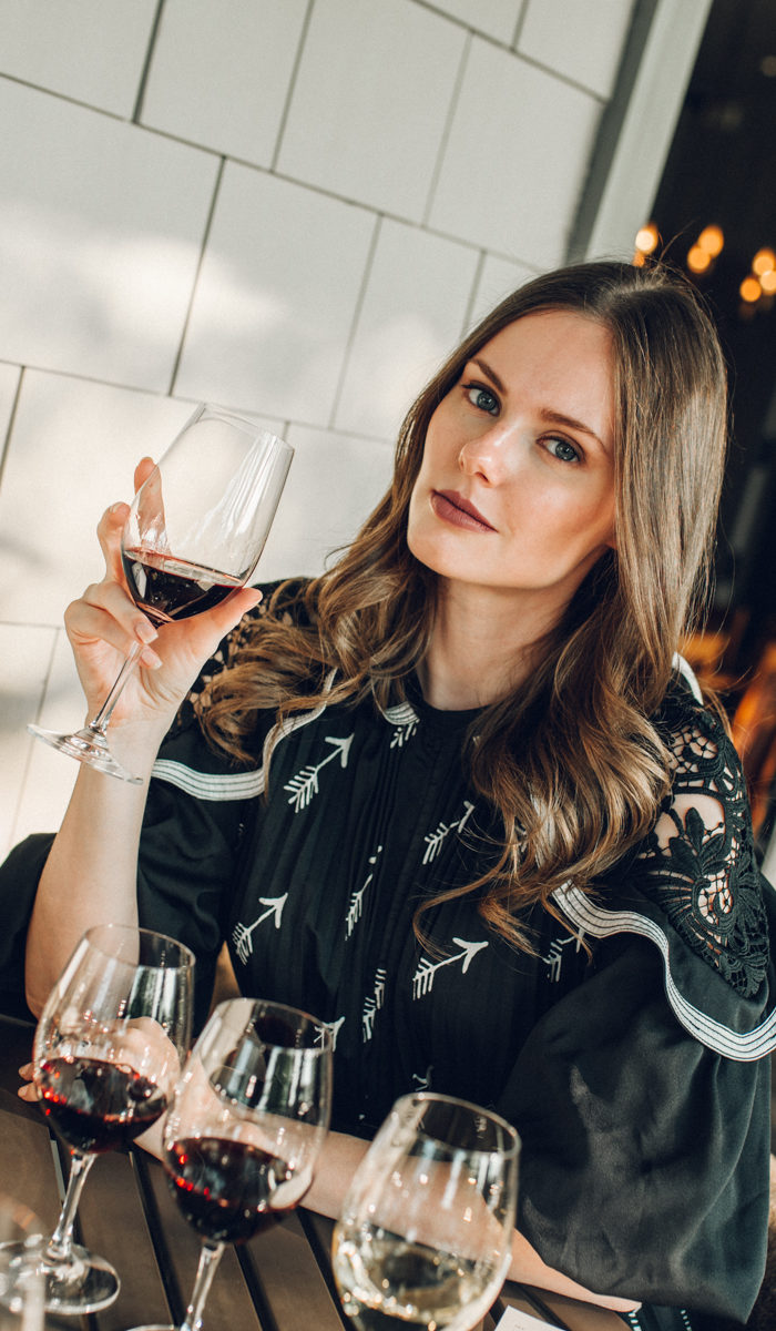 Alyssa Campanella of The A List blog visits Frog's Leap winery for Cabernet season 2018 wearing Self Portrait arrow dress and What For ivory boots