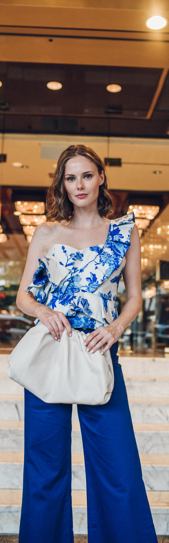 Miss USA 2011 Alyssa Campanella of The A List blog visits Mandarin Oriental Hong Kong wearing Bottega Veneta The Pouch bag in mist and Mestiza NY