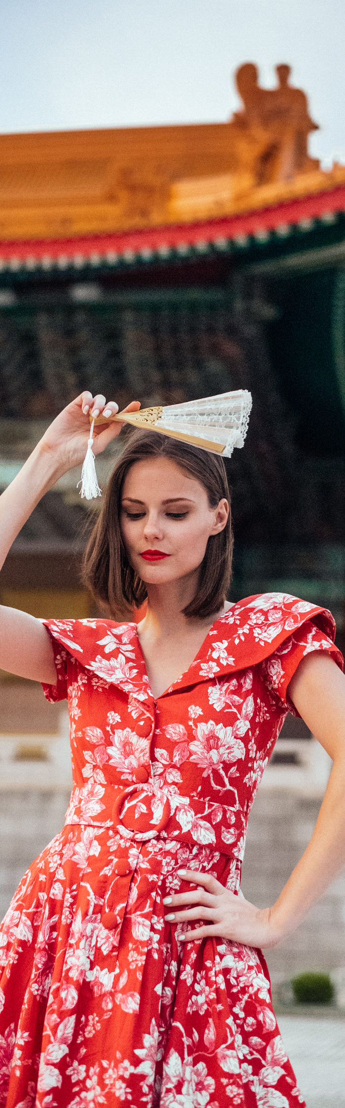 Alyssa Campanella of The A List blog visits Taipei for 24 hours wearing Gul Hurgel