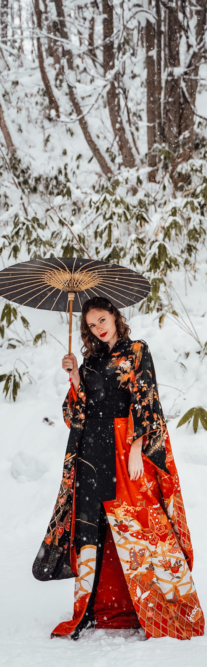 Alyssa Campanella of The A List blog wears a Japanese kimono furisode in Hokkaido, Japan