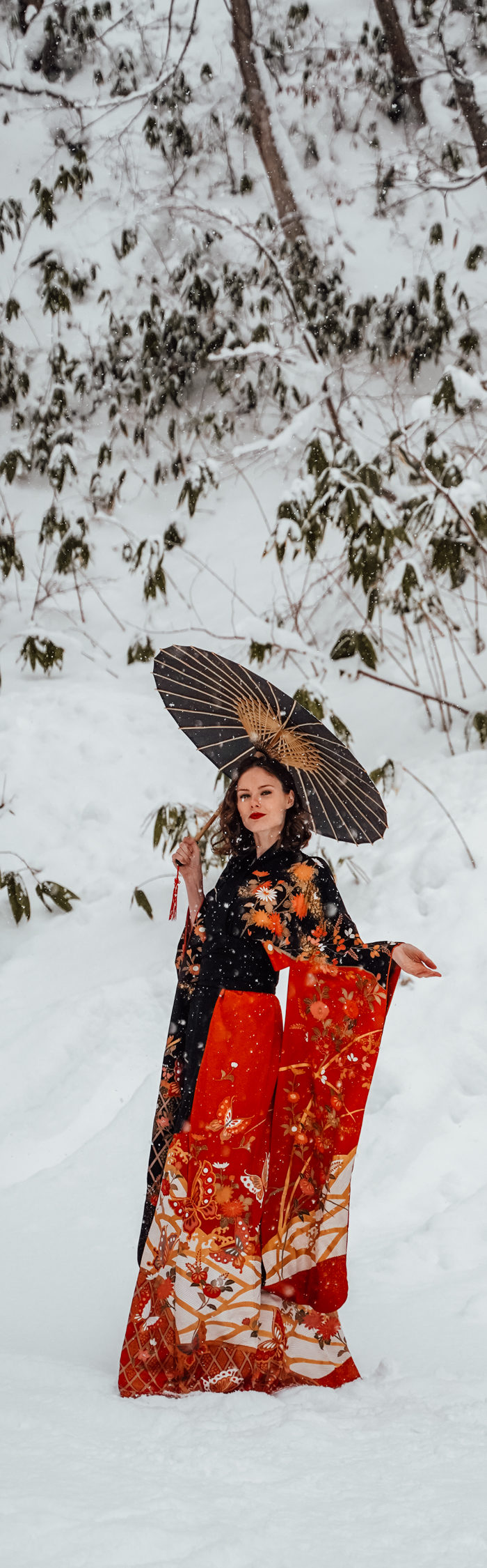 Alyssa Campanella of The A List blog wears a Japanese kimono furisode in Hokkaido, Japan