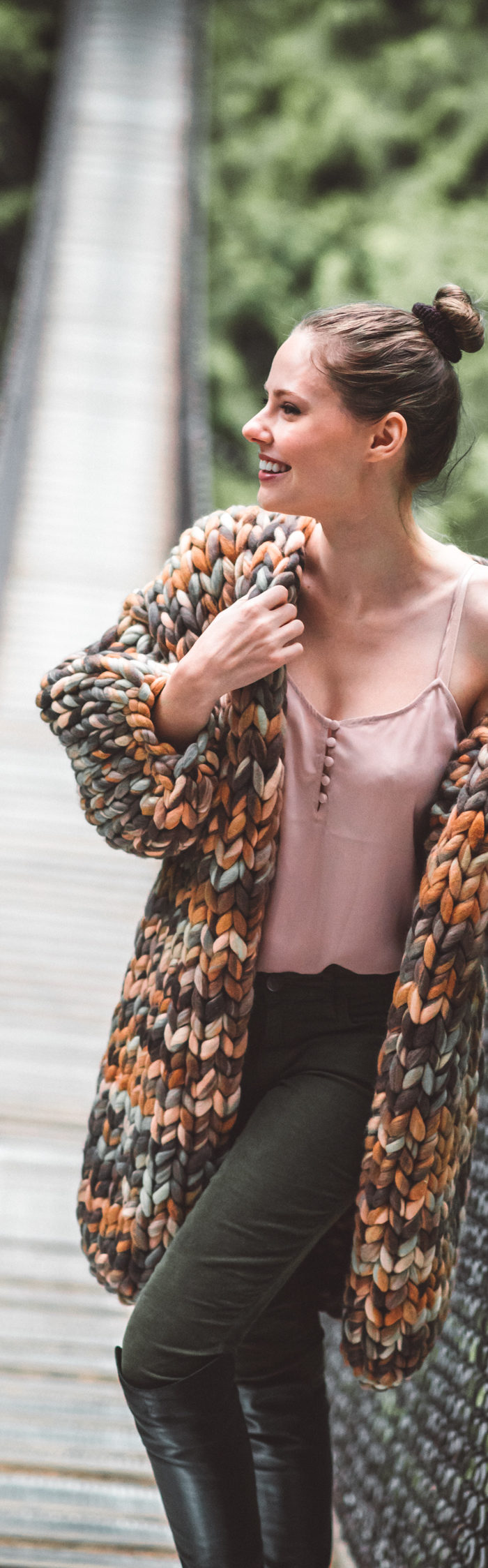 Miss USA 2011 Alyssa Campanella of The A List blog wears a chunky knit Etsy cardigan in Canada