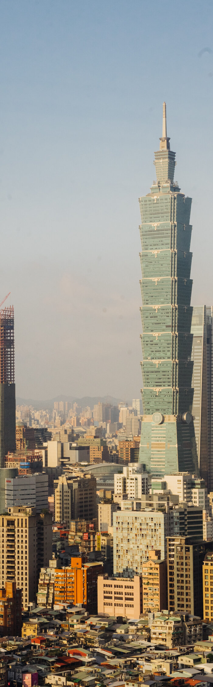 Miss USA 2011 Alyssa Campanella of The A List blog visits Taipei, Taiwan at the Shangri-La Far Eastern
