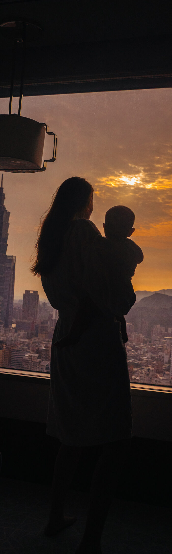 Miss USA 2011 Alyssa Campanella of The A List blog visits Taipei, Taiwan at the Shangri-La Far Eastern