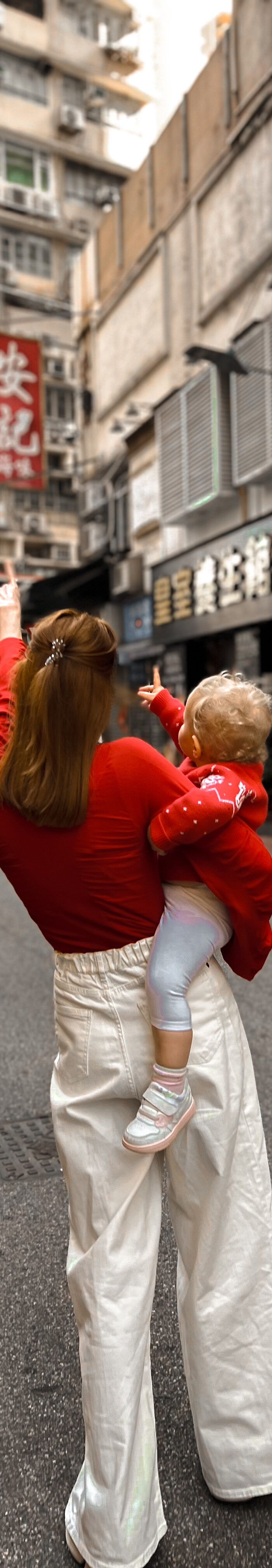 Miss USA 2011 Alyssa Campanella has a family staycation at Four Seasons Place Hong Kong during Lunar New Year