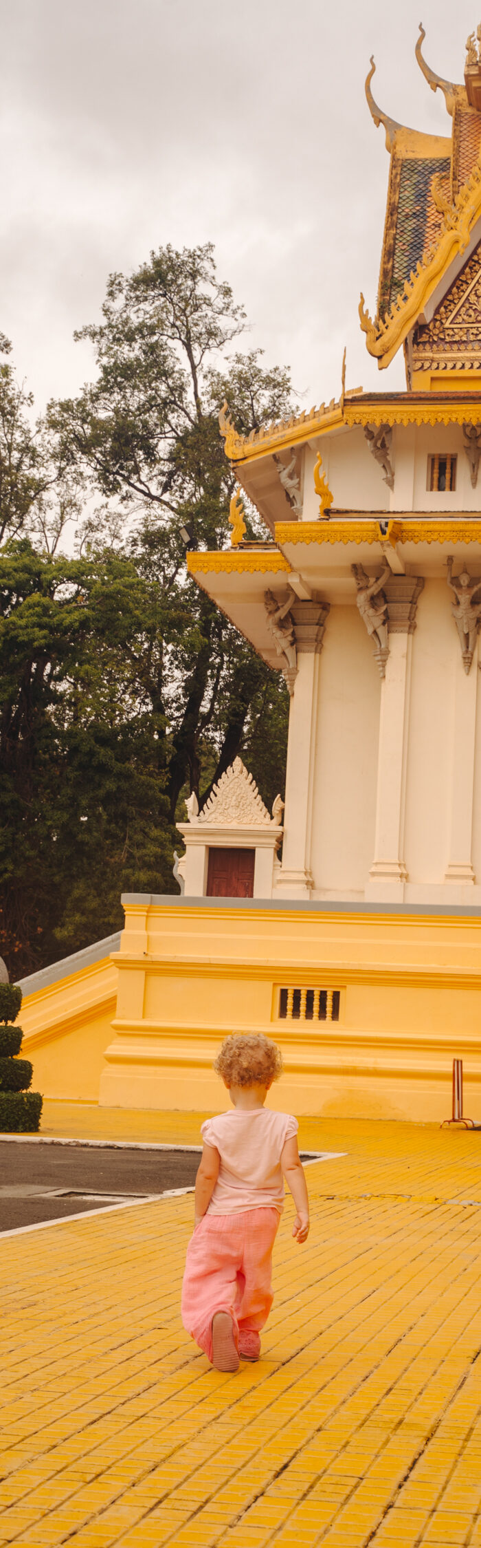 Miss USA 2011 Alyssa Campanella of The A List blog visits the royal palace in Phnom Penh, Cambodia