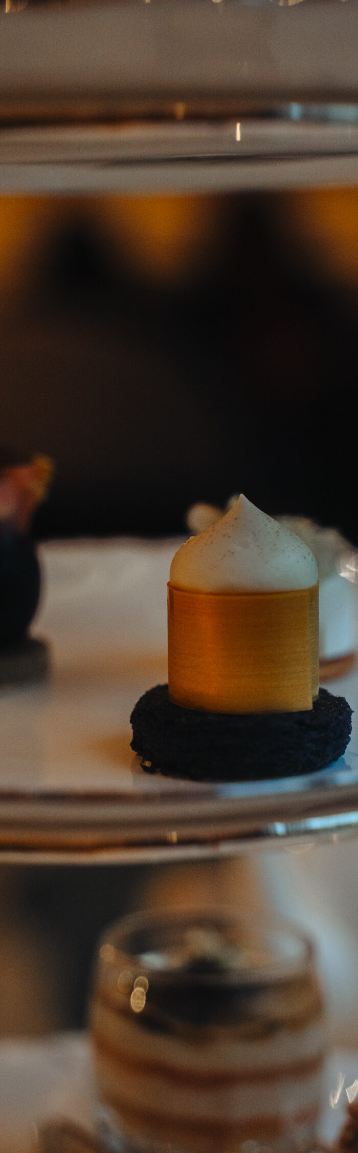 Miss USA 2011 Alyssa Campanella of The A List blog visits Mandarin Oriental Taipei for the holiday season