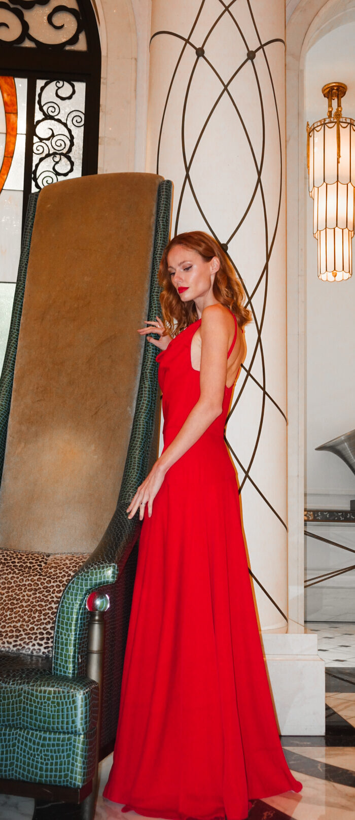Miss USA 2011 Alyssa Campanella of The A List blog visits Mandarin Oriental Taipei for the holiday season