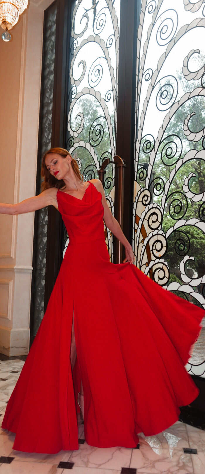 Miss USA 2011 Alyssa Campanella of The A List blog visits Mandarin Oriental Taipei for the holiday season