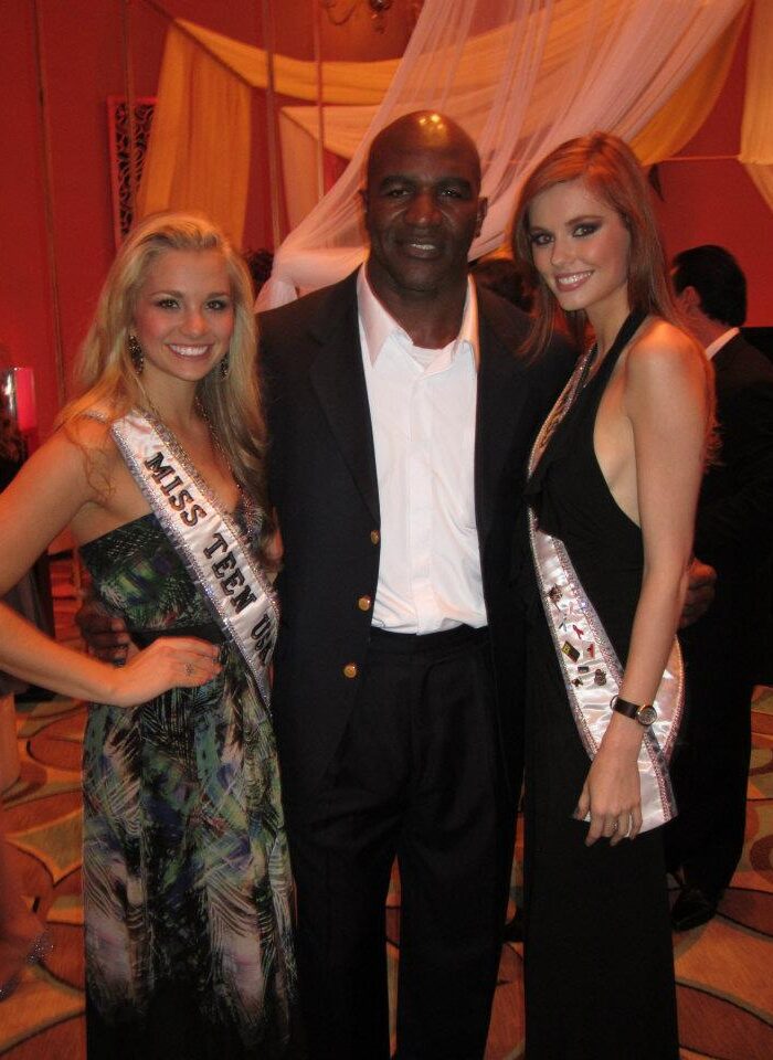 Miss USA 2011 Alyssa Campanella of The A List blog shares what it was like to be Miss USA in 2011.