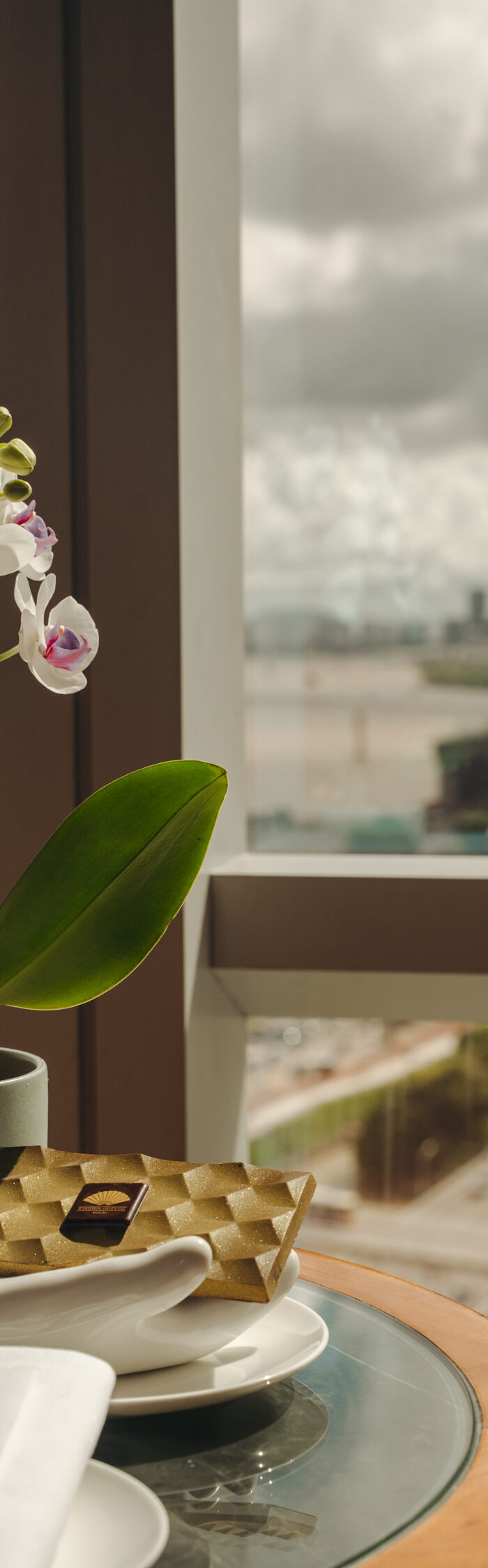 Miss USA 2011 Alyssa Campanella of The A List blog stays at Mandarin Oriental Macau for their 15th anniversary.