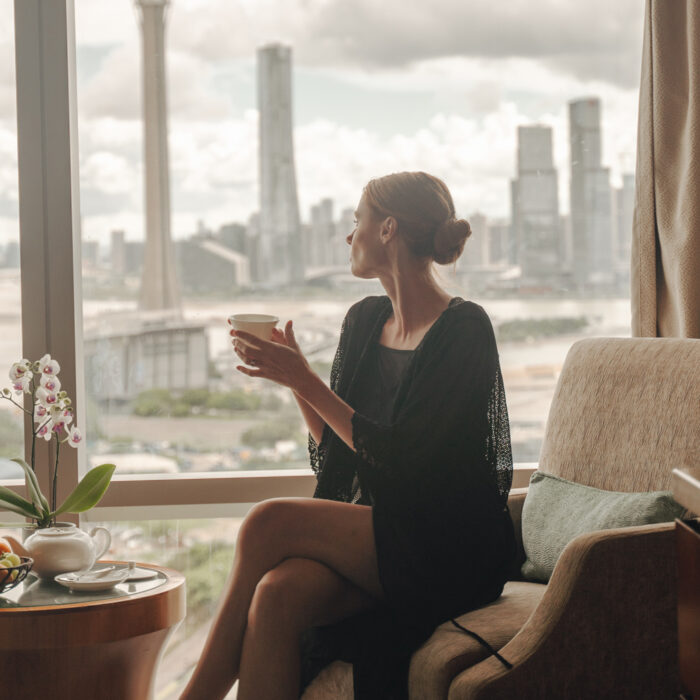 Miss USA 2011 Alyssa Campanella of The A List blog stays at Mandarin Oriental Macau for their 15th anniversary.